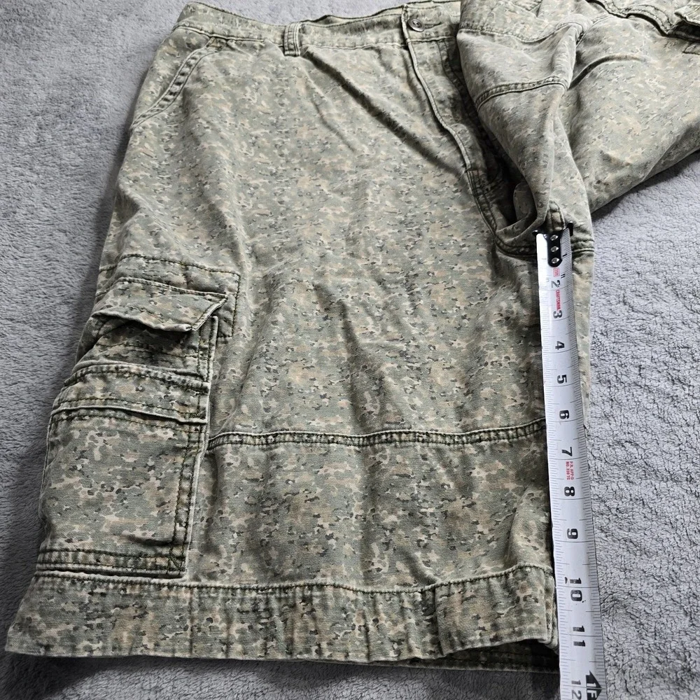Levis Vintage 1996 Camo Cargo Shorts Mens Size 42 6 Pocket White Labe 11